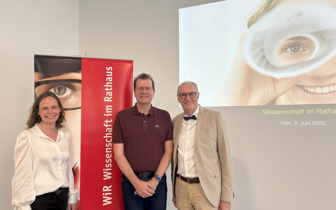 Dialog mit Kölner Bürger*innen: Simon Trebst bei Wissenschaft im Rathaus